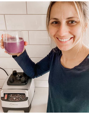 Smoothie Pairings: What to Eat with a Smoothie for Breakfast?